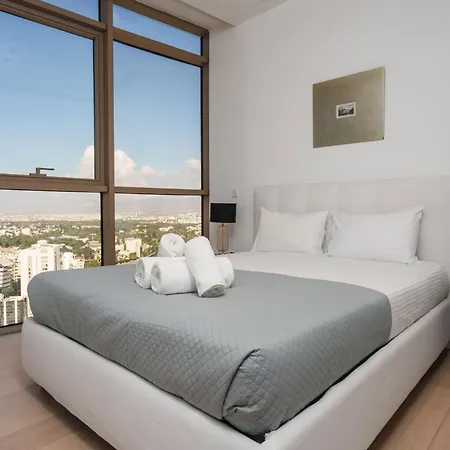 Apartment Center 2br Flat, 26th Floor View, Pool & Gym
