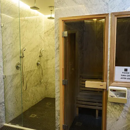 360 Sky Residence, Gym & Pool - 26th Floor * Nicosie