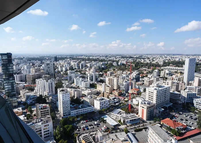 Διαμέρισμα 360 Sky Residence, Gym & Pool - 26th Floor